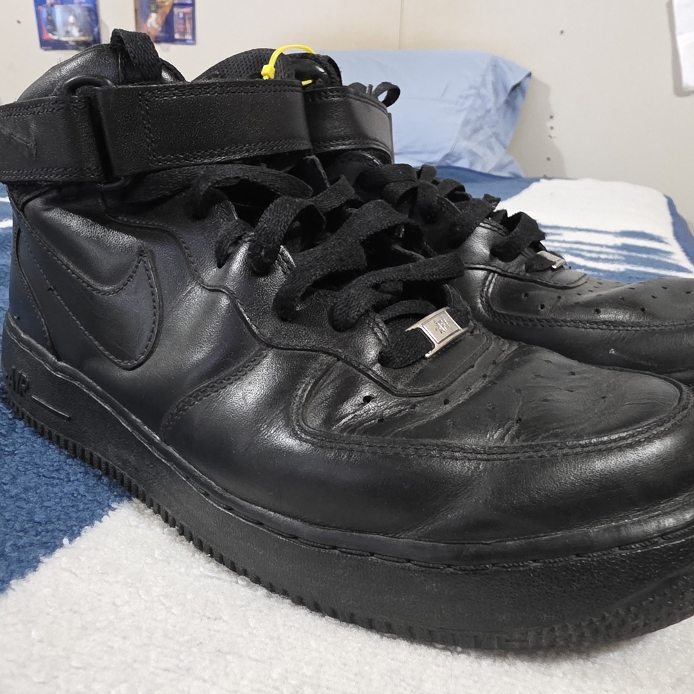 Nike Air Force 1's Black Shoes